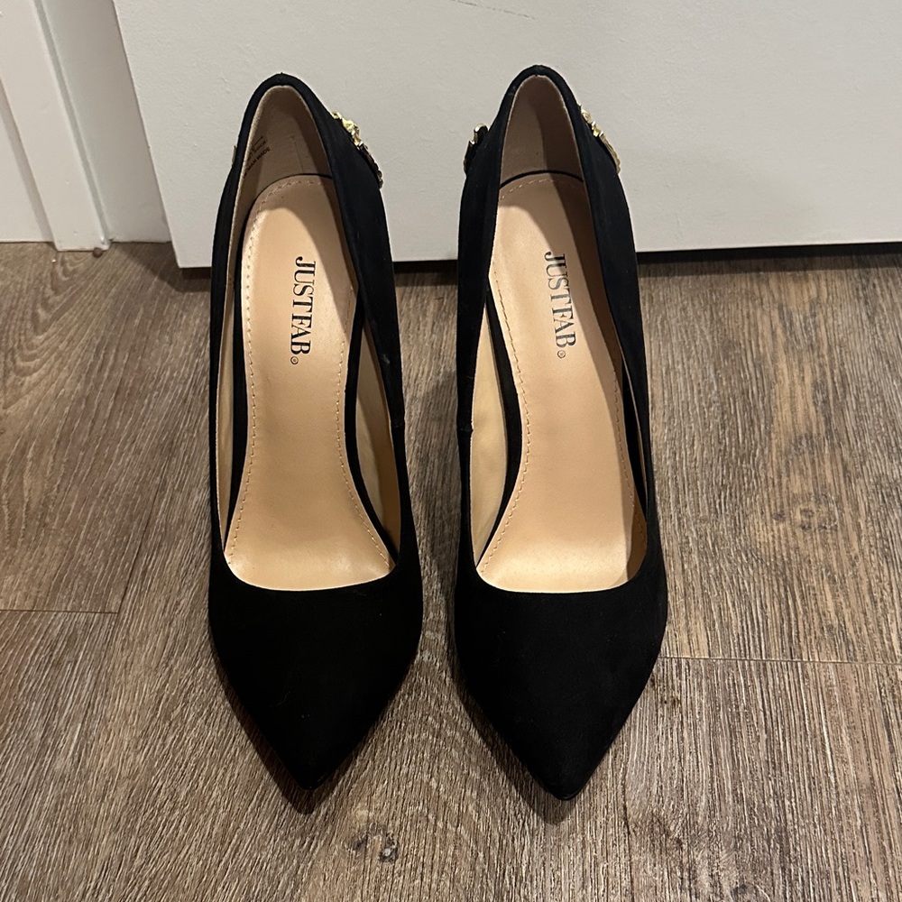 JustFab Elegant Black Heels